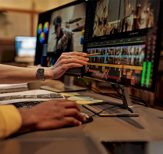 Master in audio video editing